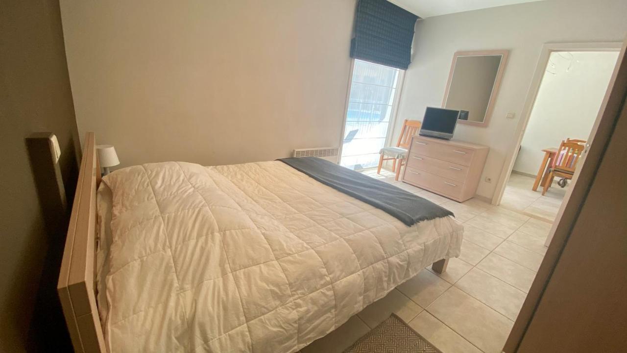 Deluxe With Shared Pool *